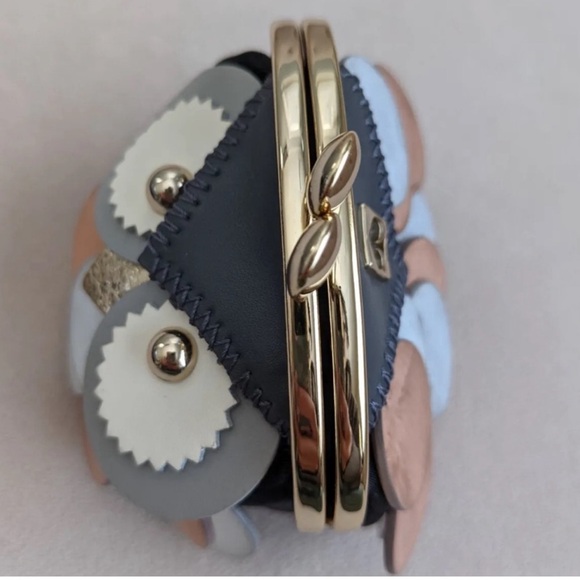 Kate Spade RARE NWT limited Edition NOVELTY owl w/ kiss lock coin pouch - Picture 3 of 8